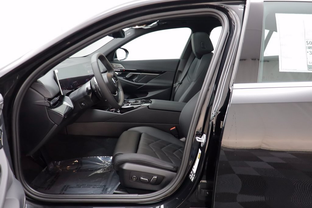 New 2026 Black Sapphire Metallic BMW 530i xDrive image 5