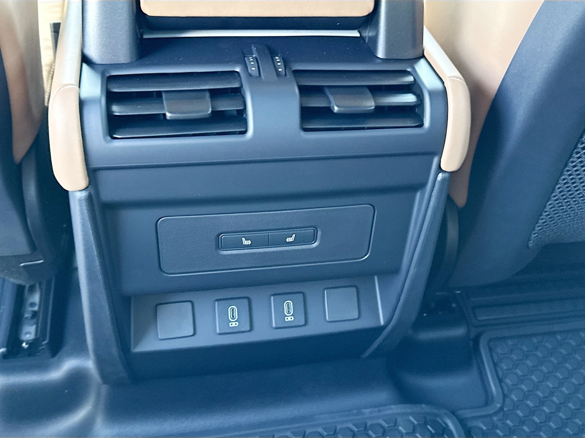New 2026 Santorini Black Land Rover X-Dynamic SE image 20