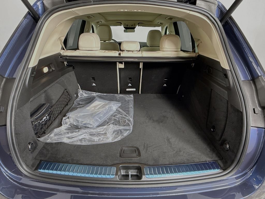 Used 2026 Blue Mercedes-Benz GLE 350 image 27