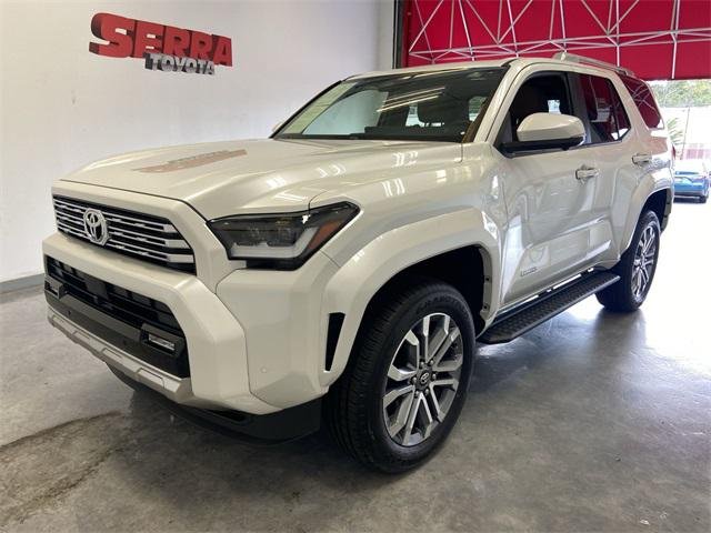 Certified Used 2025 WIND CHILL PEARL Toyota  image 13