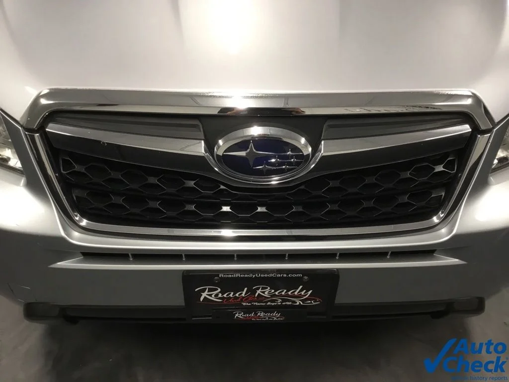 Used 2016 Silver Subaru 2.5i Premium image 18