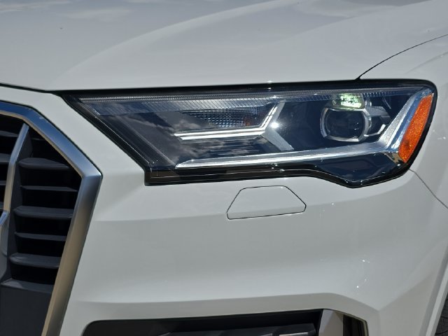 Used 2021 White Audi 45 Premium Plus image 36