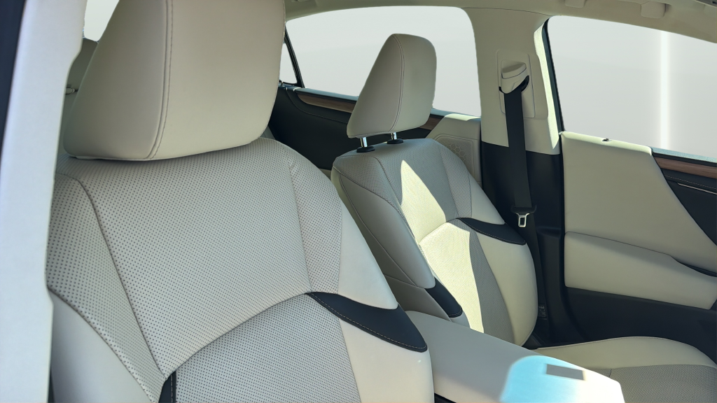 Used 2023 Gray Lexus 350 image 27
