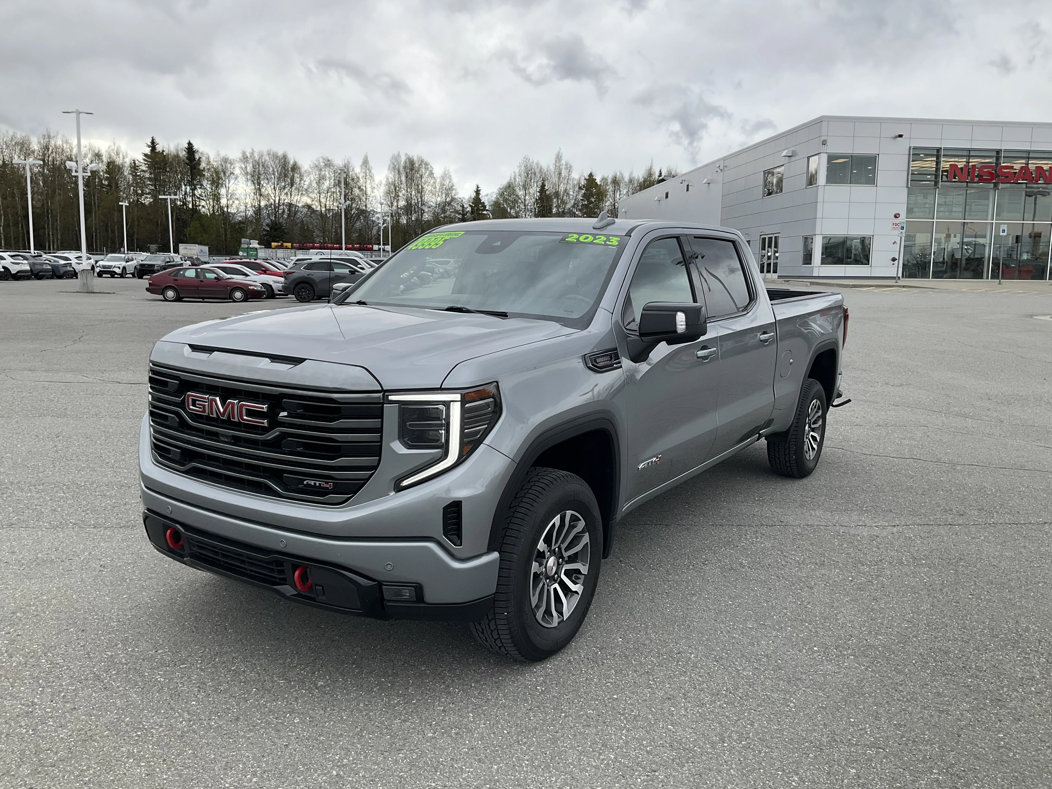 2023 GMC Sierra AT4 4WD Crew Cab Short Box's photo