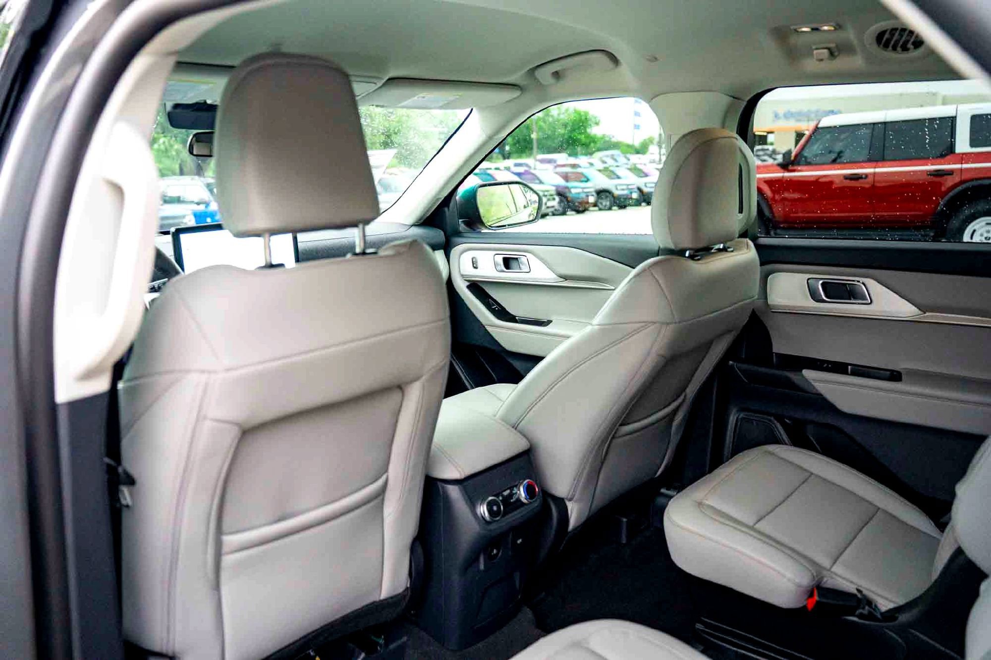 New 2026 Carbonized Gray Metallic Ford Active image 19
