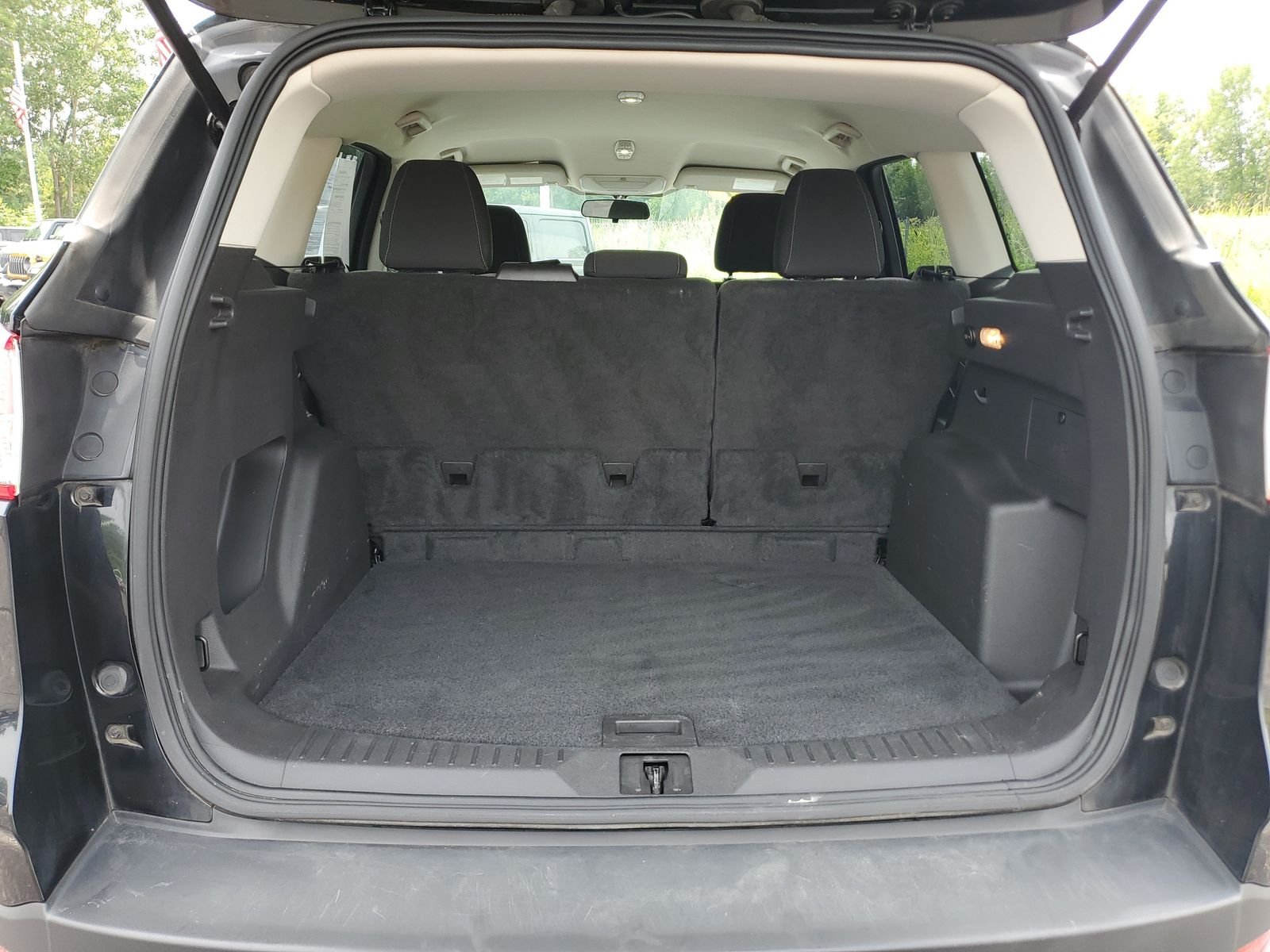 Used 2014 Black Ford SE image 24