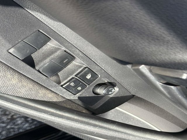 2024 Toyota Corolla LE - Photo 14