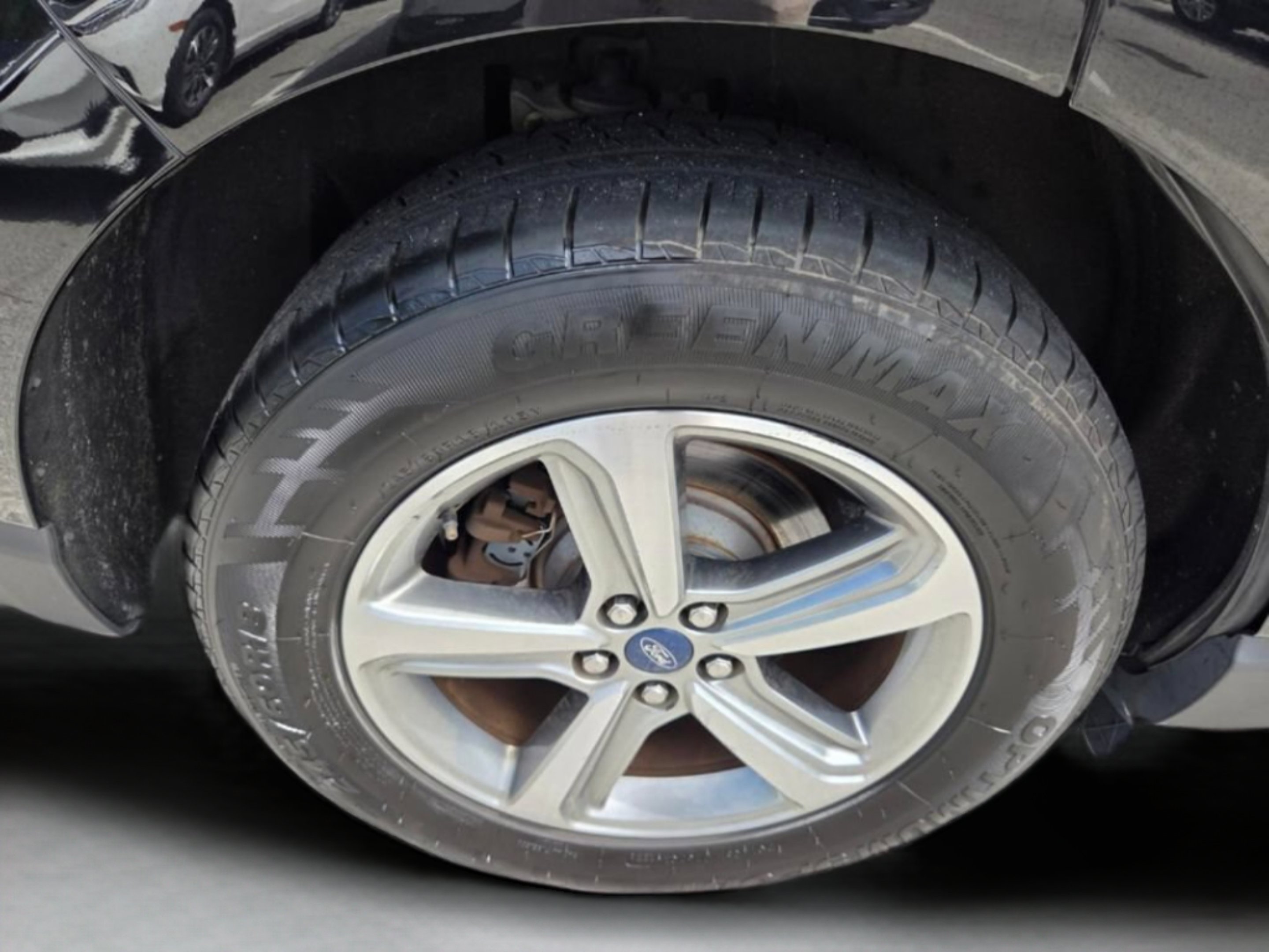 Used 2019 Black Metallic Ford SEL image 34