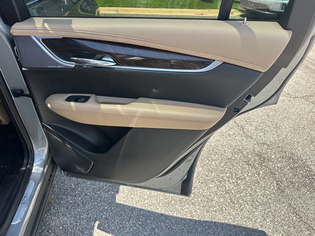2025 Cadillac XT6 Premium Luxury - Photo 16
