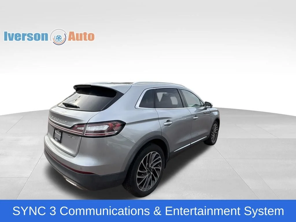 Used 2020 Silver Lincoln Reserve image 7