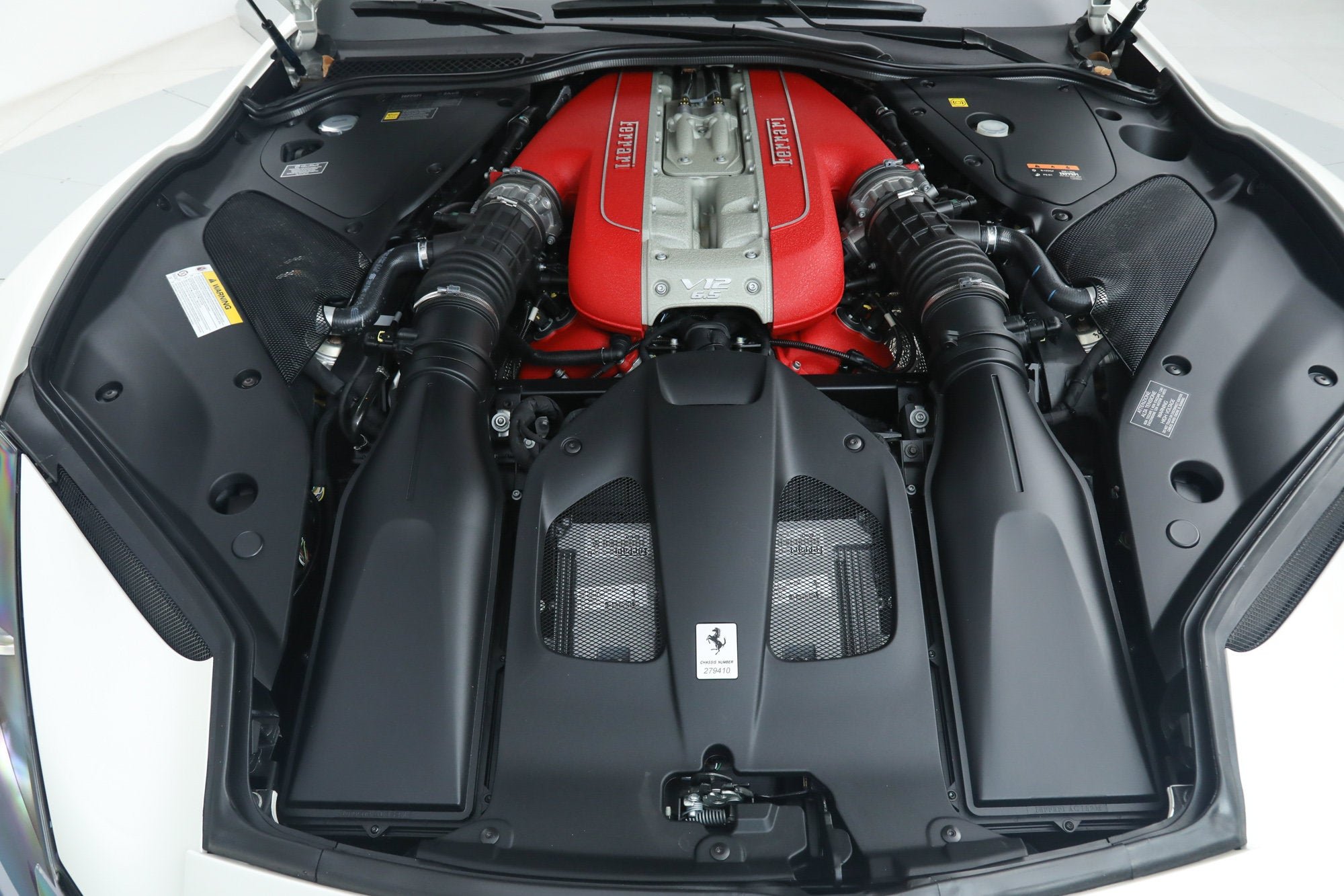 Certified Used 2022 Bianco Fuji Ferrari  image 38