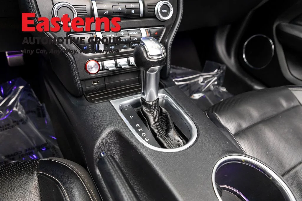 Used 2022 White Ford EcoBoost Premium image 12