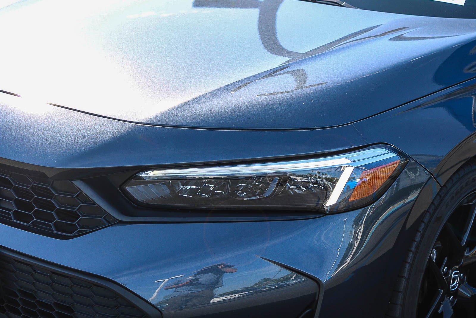Certified Used 2025 Meteorite Gray Metallic Honda Sport image 4