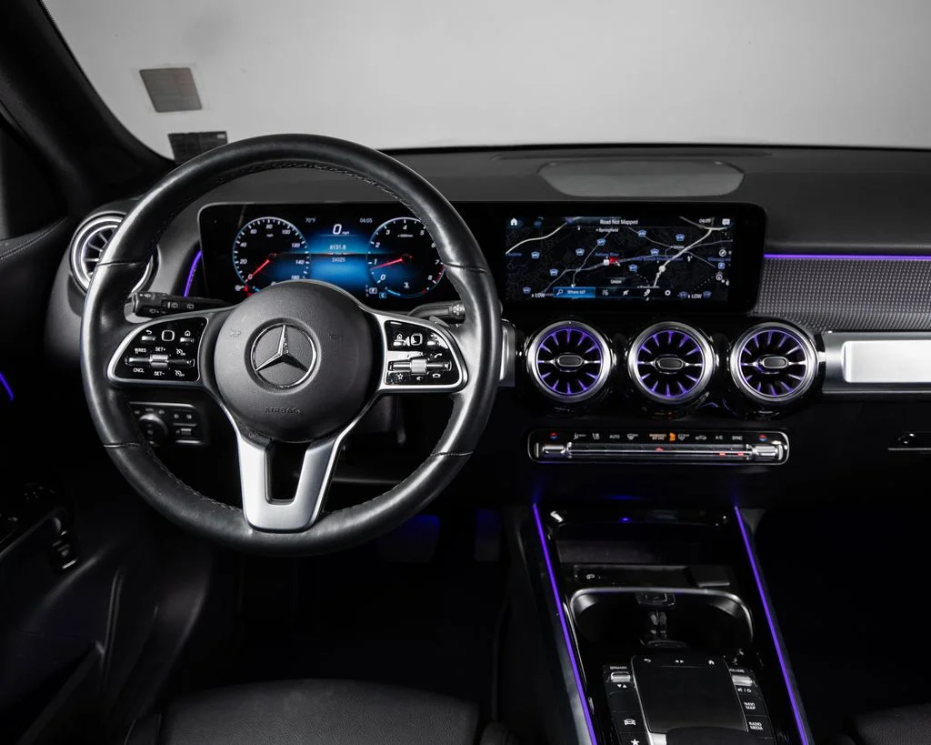 Certified Used 2022 Black Mercedes-Benz GLB 250 image 8