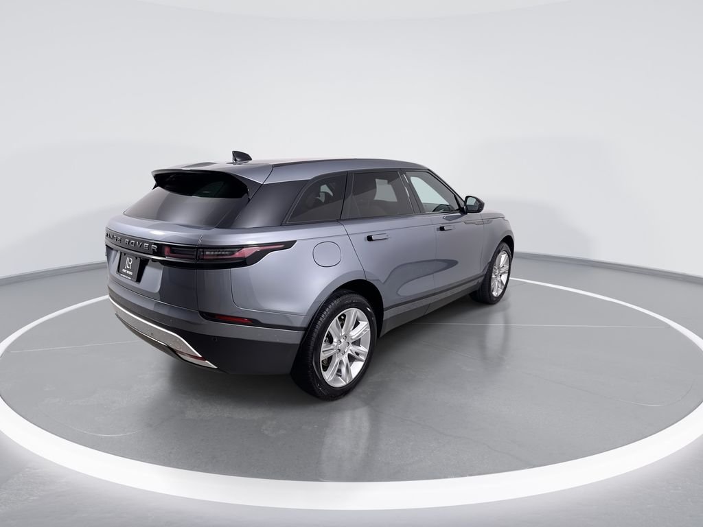 Certified Used 2025 Gray Land Rover S image 8