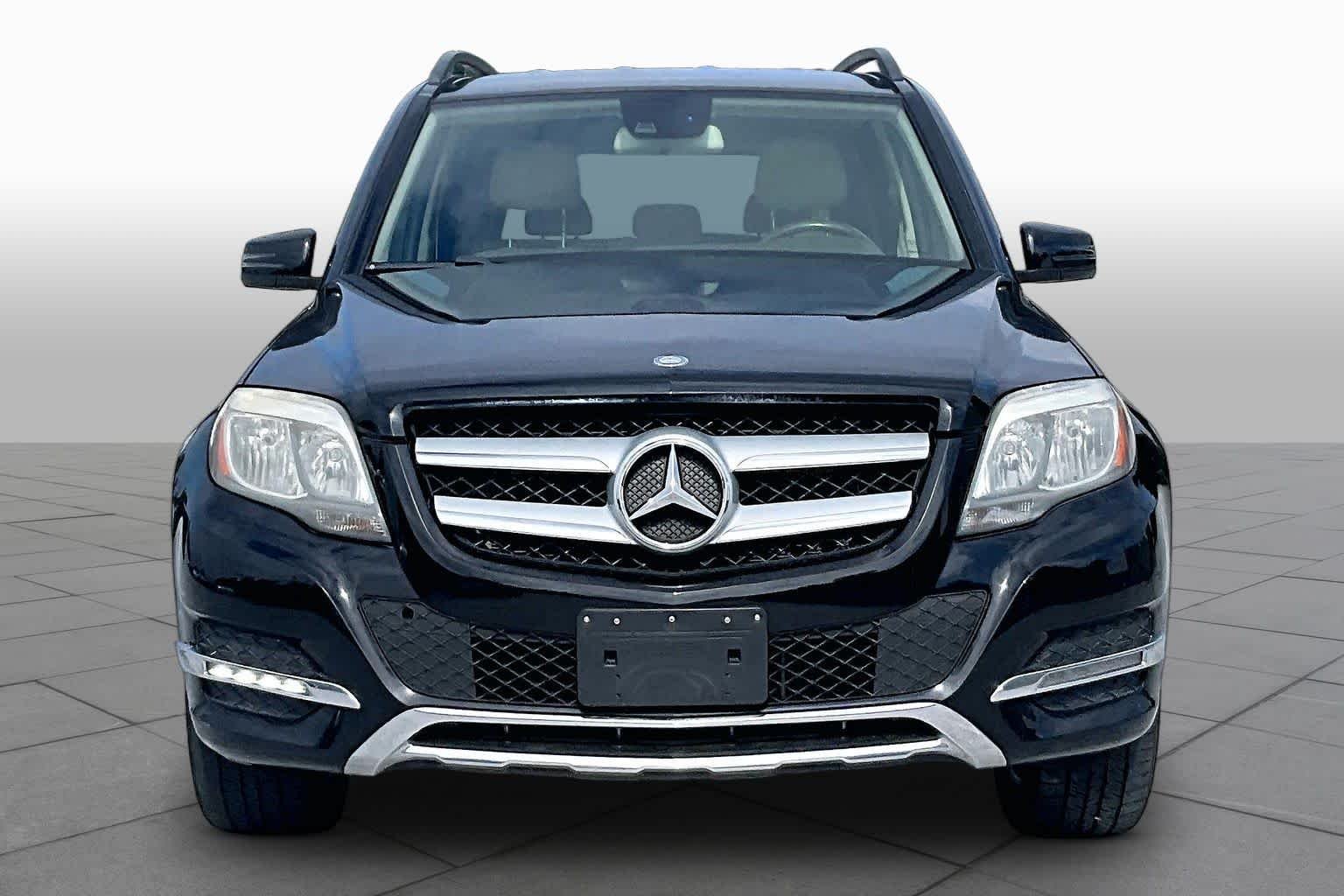 Pre-Owned 2015 Mercedes-Benz GLK 350