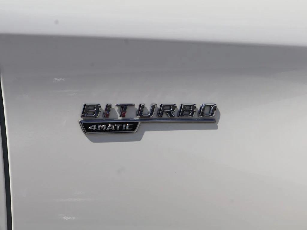 Used 2019 designo Diamond White Metallic Mercedes-Benz GLE 43 AMG® image 10