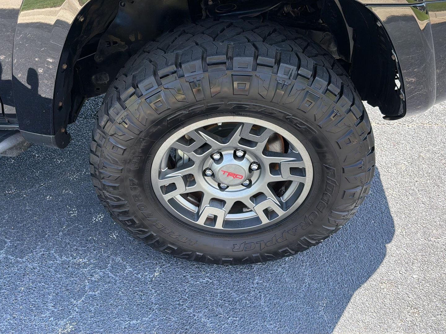 Used 2018 Midnight Black Metallic Toyota TRD Off-Road Premium image 43