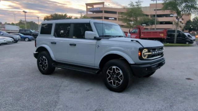 New 2026 Avalanche Gray Ford Outer Banks® image 101