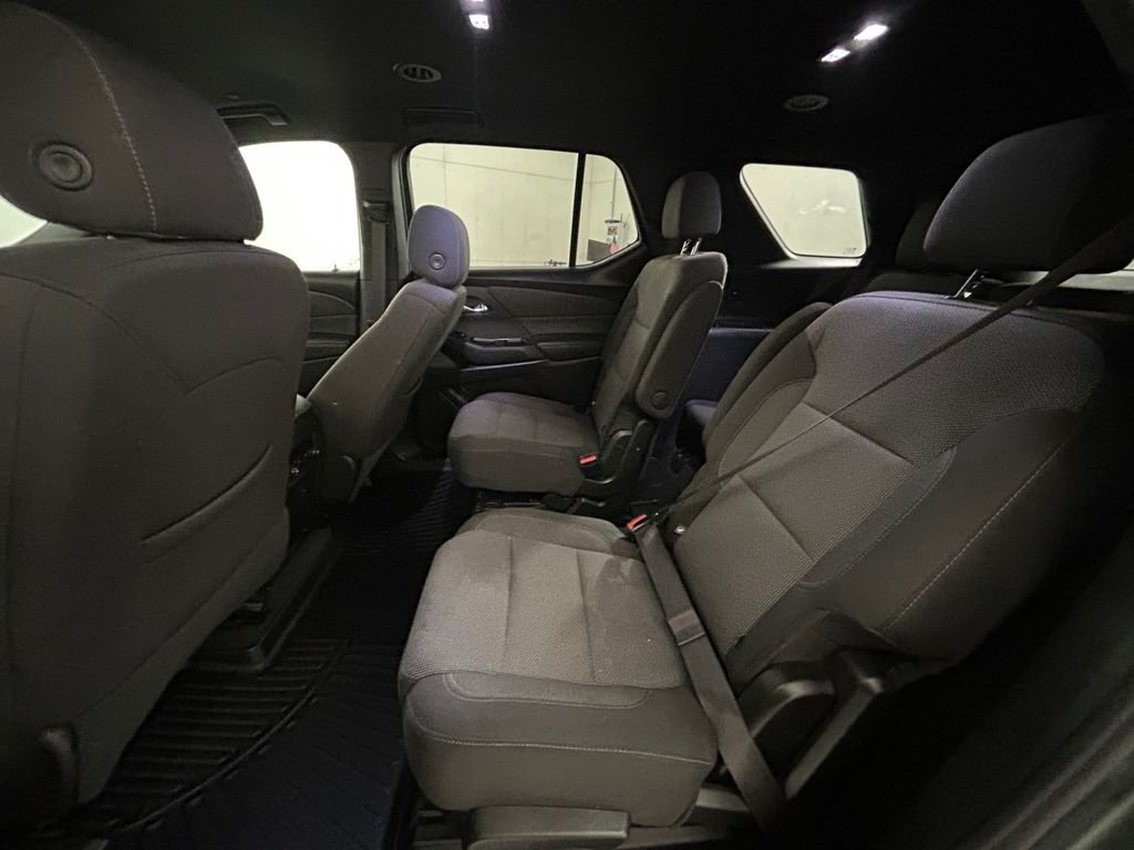 Used 2023 Green Chevrolet LT image 19