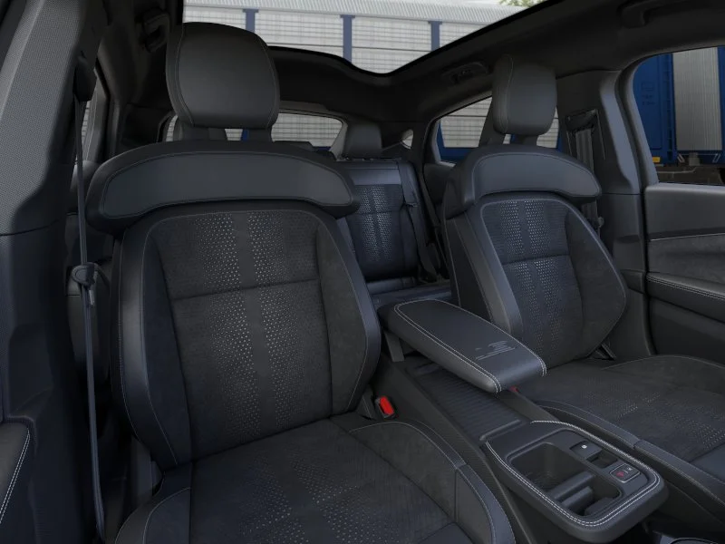 2026 Ford Mustang Mach-E GT - Photo 10
