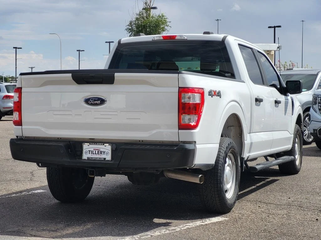 Used 2023 White Ford XL image 7