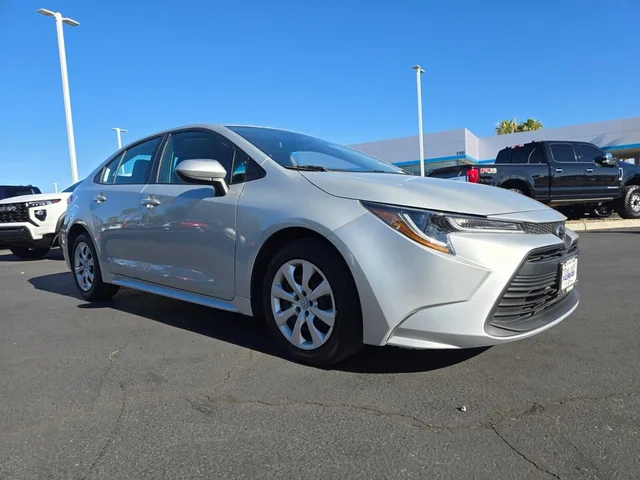2024 Toyota Corolla LE