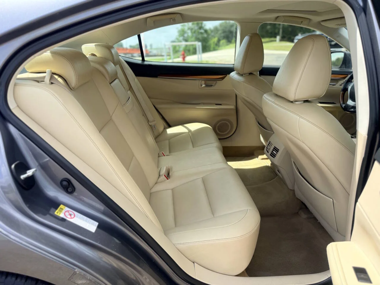 Used 2013 Gray Lexus Base 4dr Sedan image 15