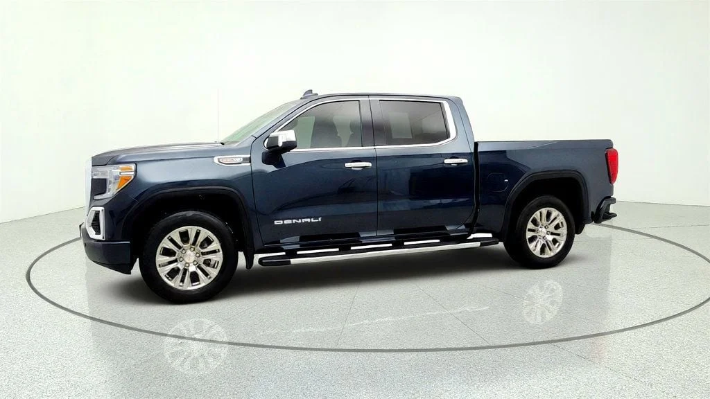 Used 2021 Hunter Metallic GMC 4WD Crew Cab 147