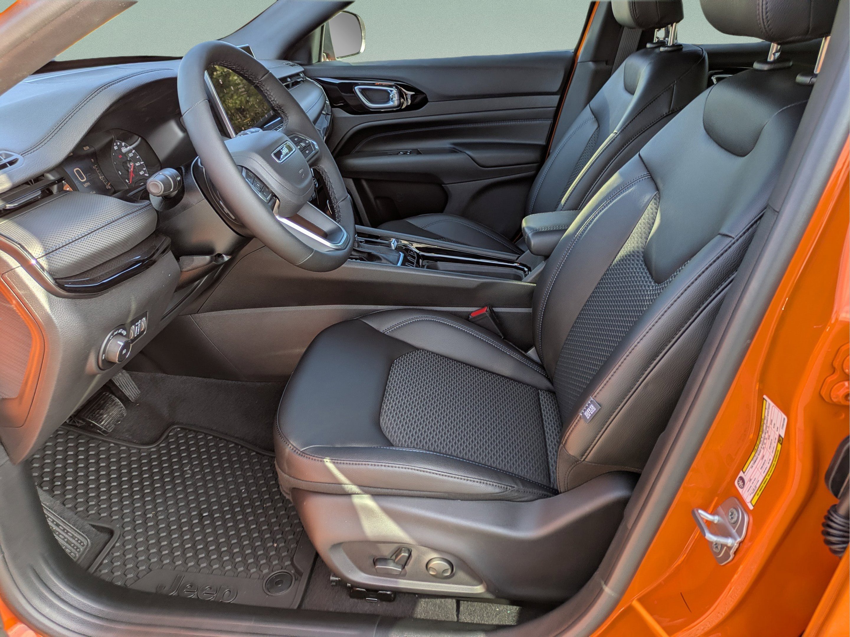 New 2026 Joose (DISC) Jeep Latitude Altitude image 20