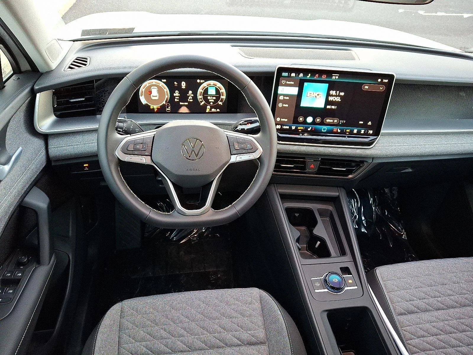 New 2026 0Q0Q/PUREWHITE Volkswagen S image 10