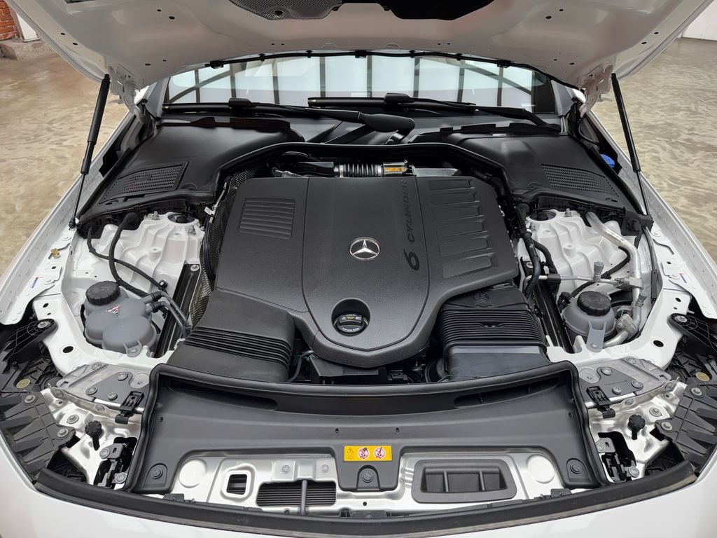 New 2026 White Mercedes-Benz CLE 450 image 24
