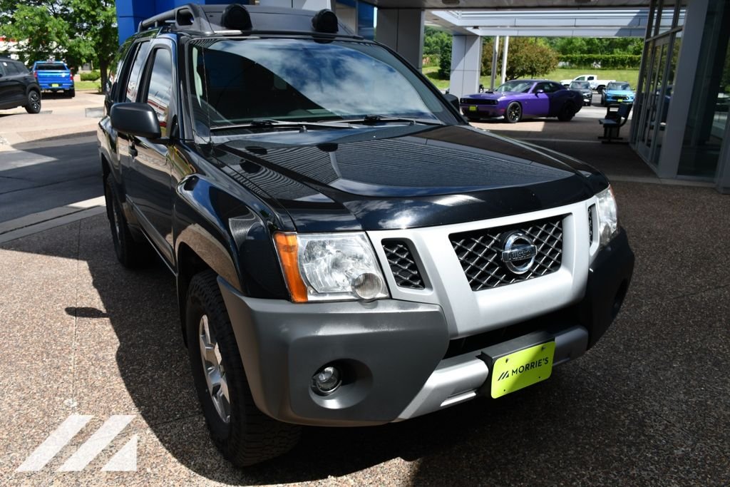 Used 2013 Black Nissan PRO-4X image 11