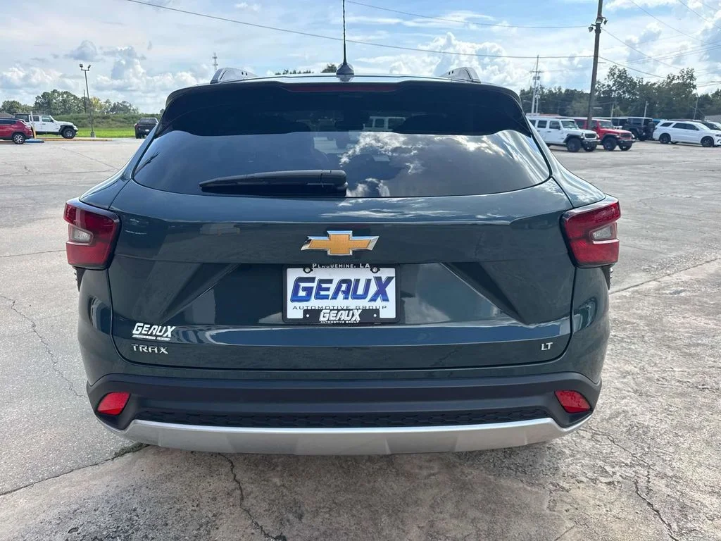 Used 2025 Gray Chevrolet LT image 15