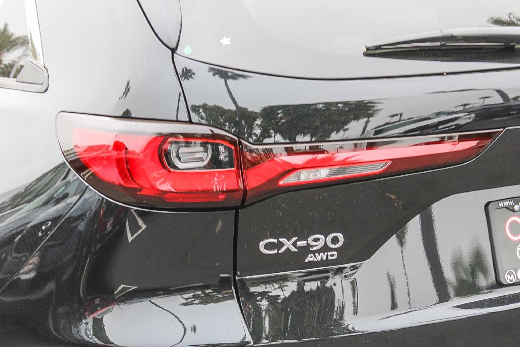 New 2026 Jet Black Mica Mazda 3.3 Turbo Premium Plus AWD image 7