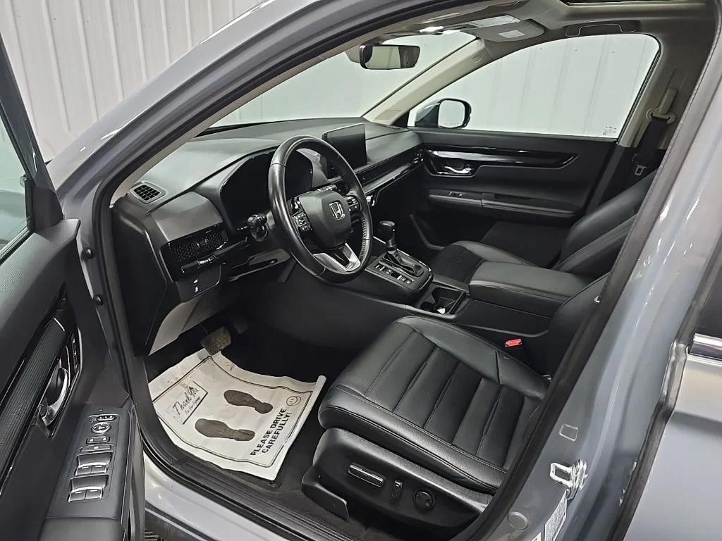 Used 2025  Honda EX-L image 29