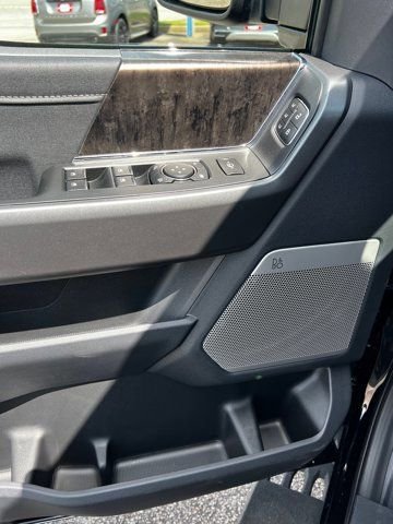 New 2026 Agate Black Metallic Ford F-250® Lariat® image 16