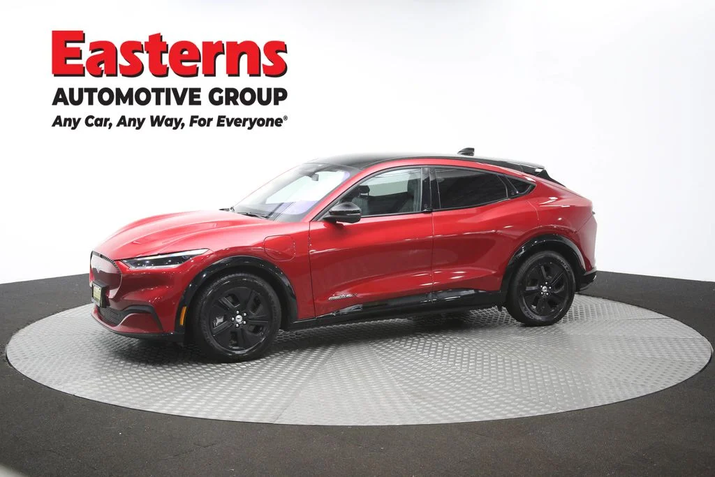 Used 2023 Red Ford California Route 1 image 59