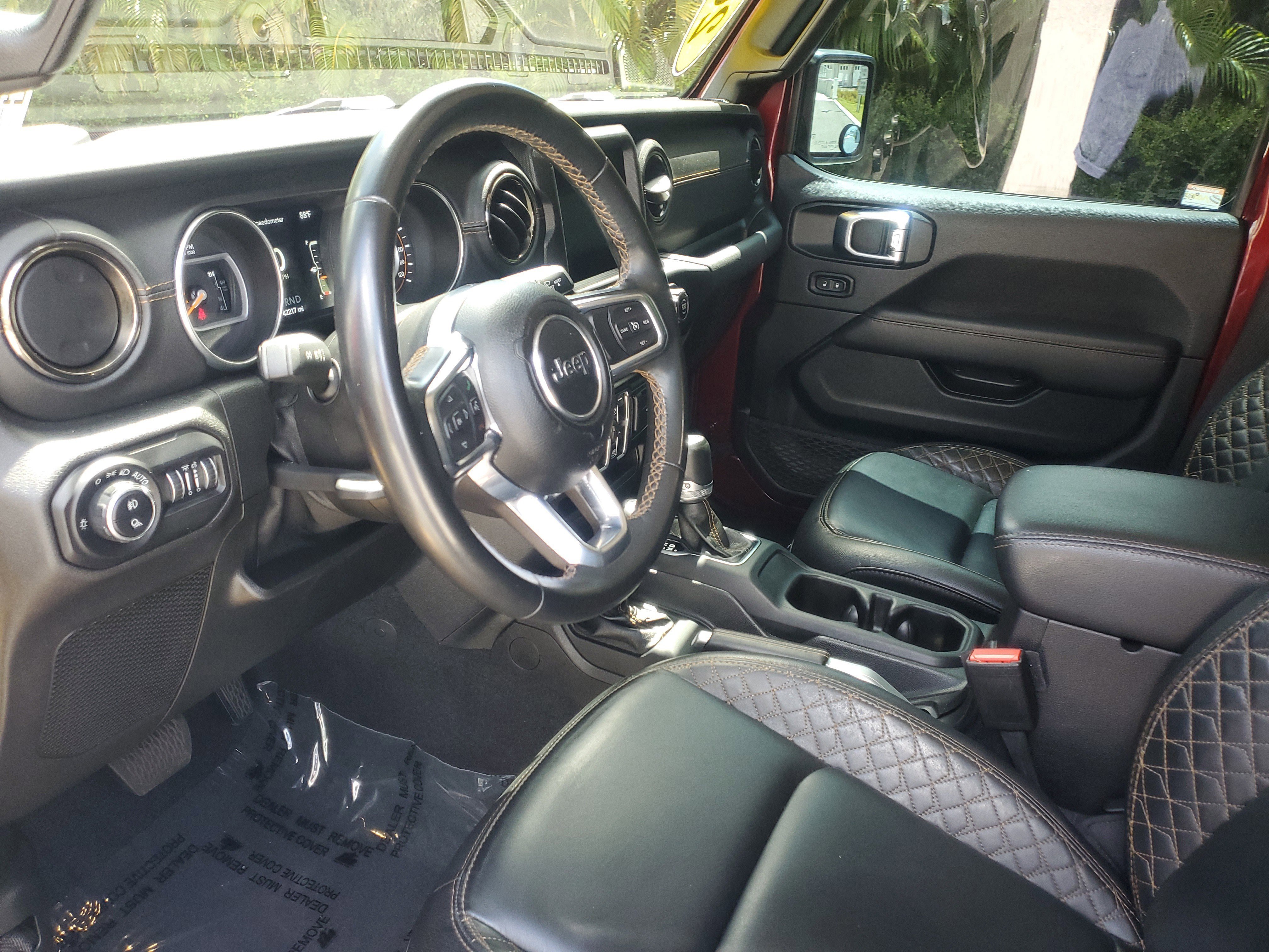 Used 2021 Snazzberry Pearlcoat Jeep High Altitude image 14