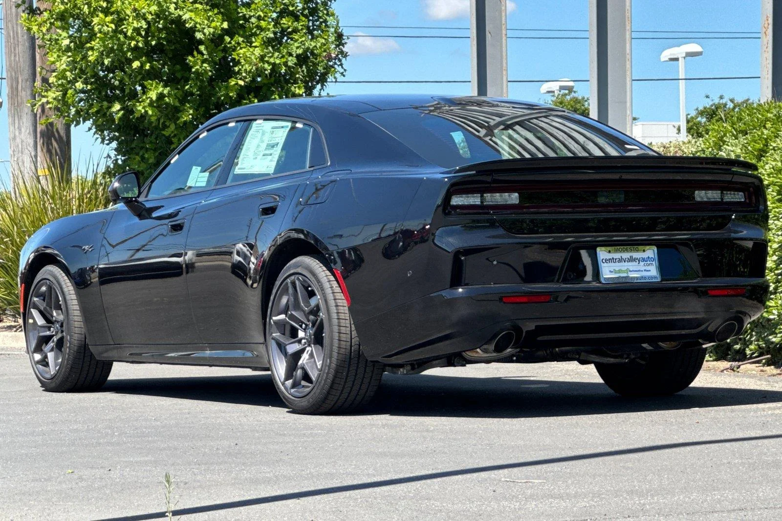 New 2026 Diamond Black Crystal Pearlcoat Dodge R/T Plus image 6
