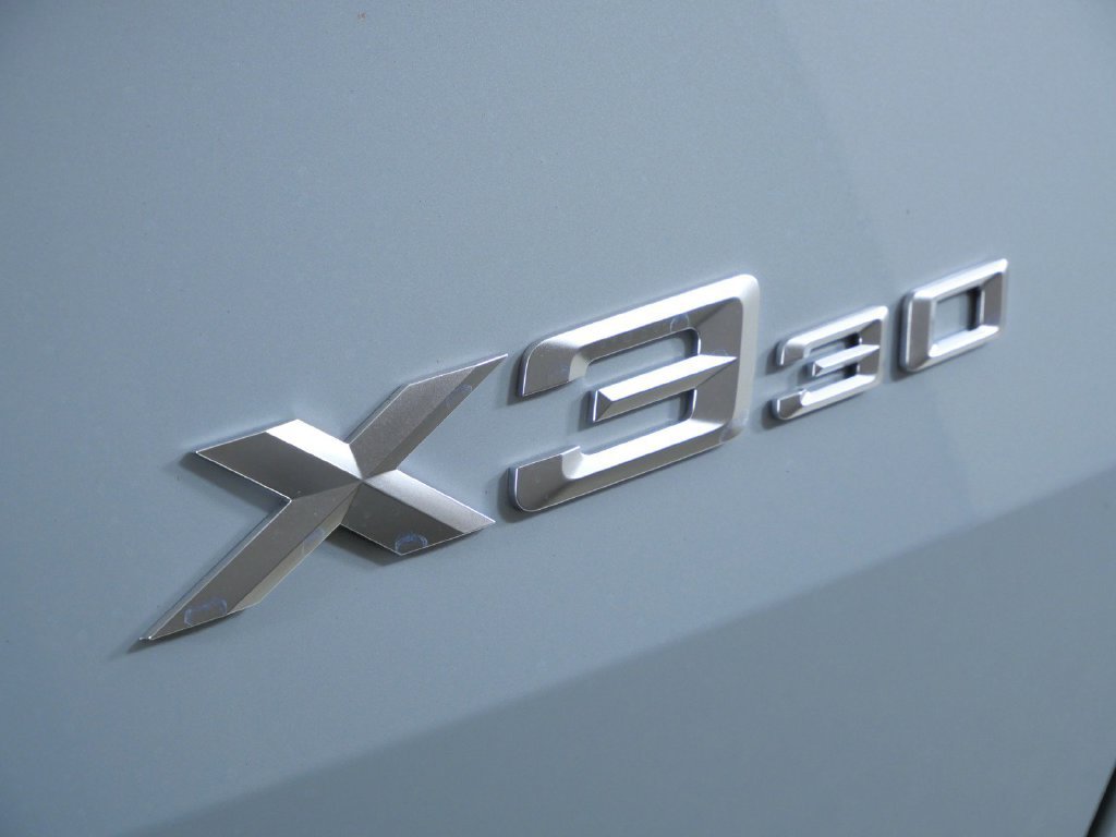 New 2026 Brooklyn Grey Metallic BMW 30 xDrive image 12
