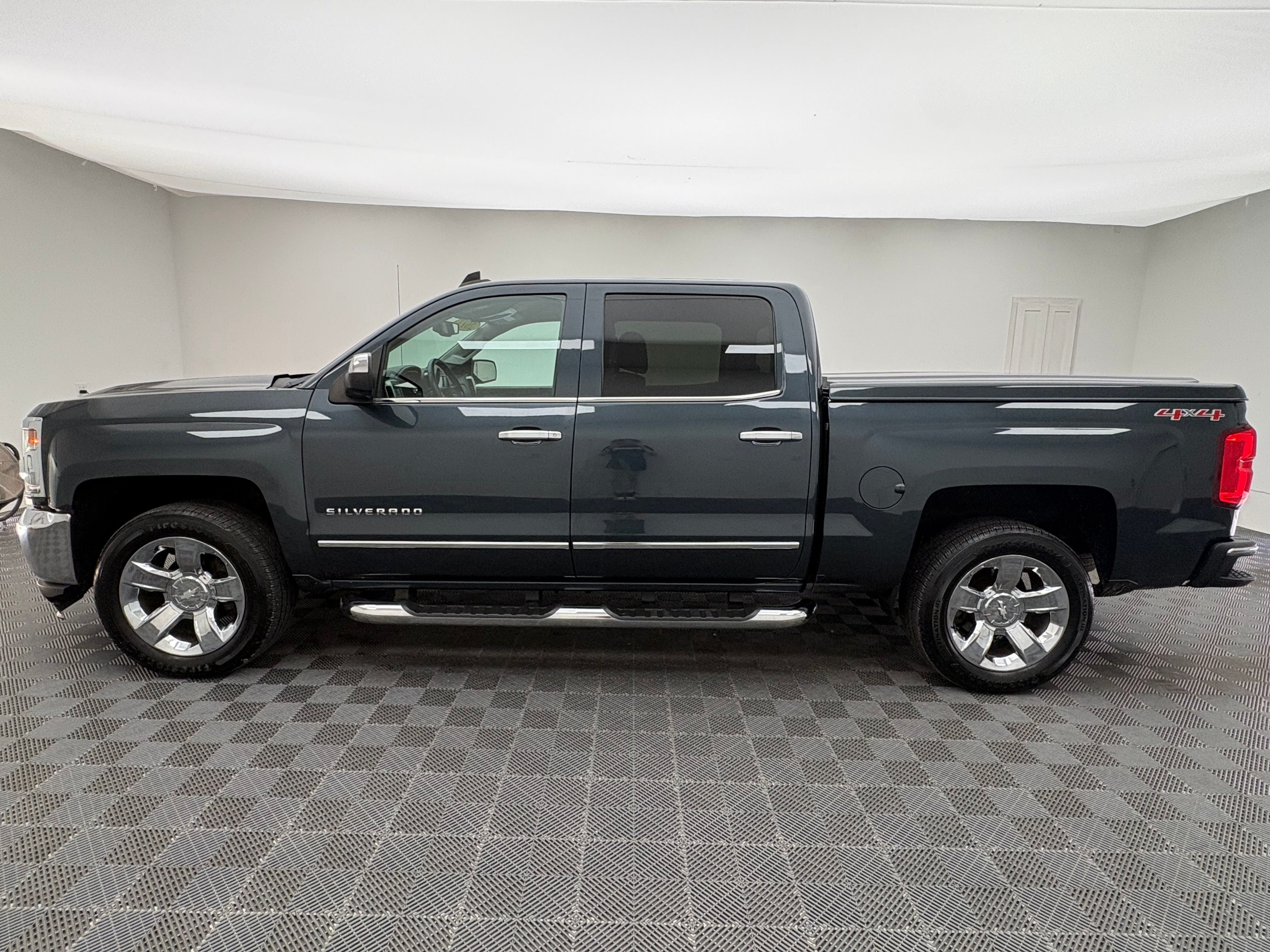 Used 2017 Graphite Metallic Chevrolet LTZ image 11