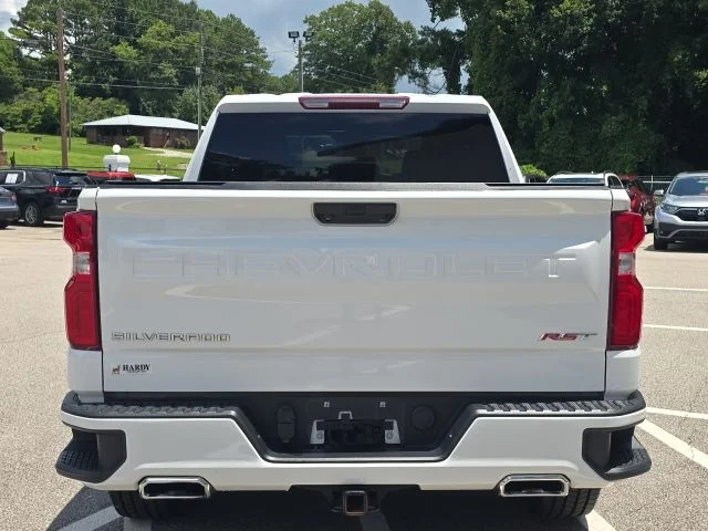 Used 2023 White Chevrolet RST image 4