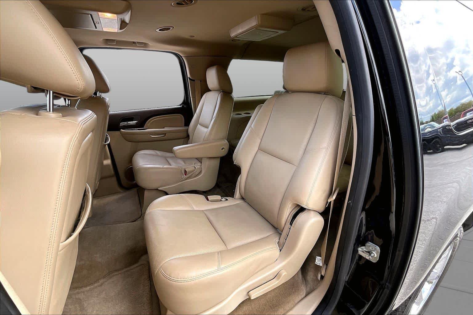Used 2014 Onyx Black GMC Denali image 19