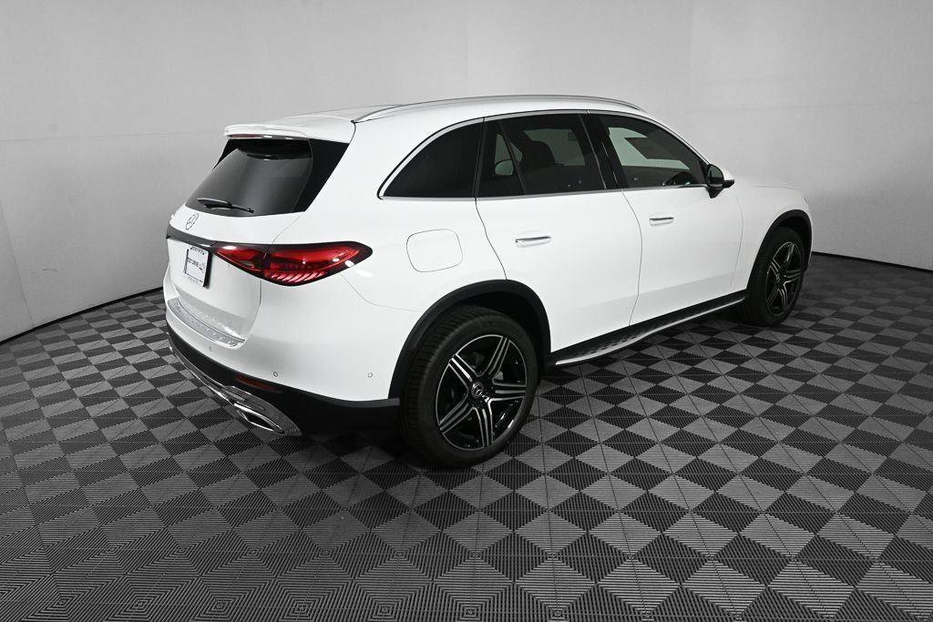 New 2026 Polar White Mercedes-Benz GLC 300 image 65