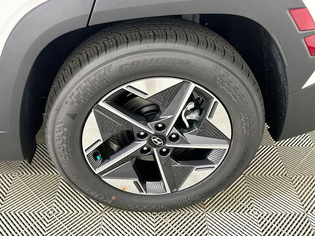 New 2026 Hyundai TUCSON SEL