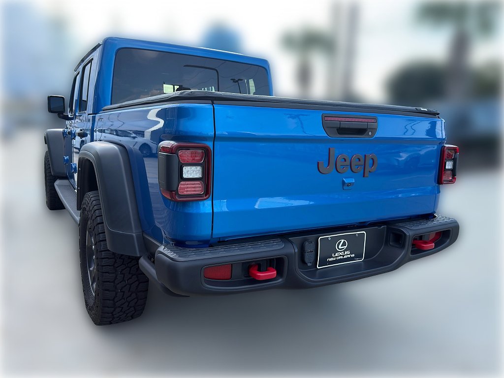 Used 2022 Hydro Blue Pearl Coat Jeep Rubicon image 6
