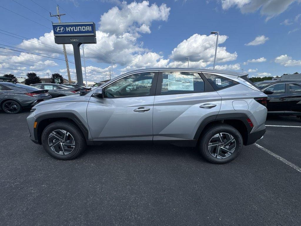 New 2026 Silver Hyundai Blue image 5