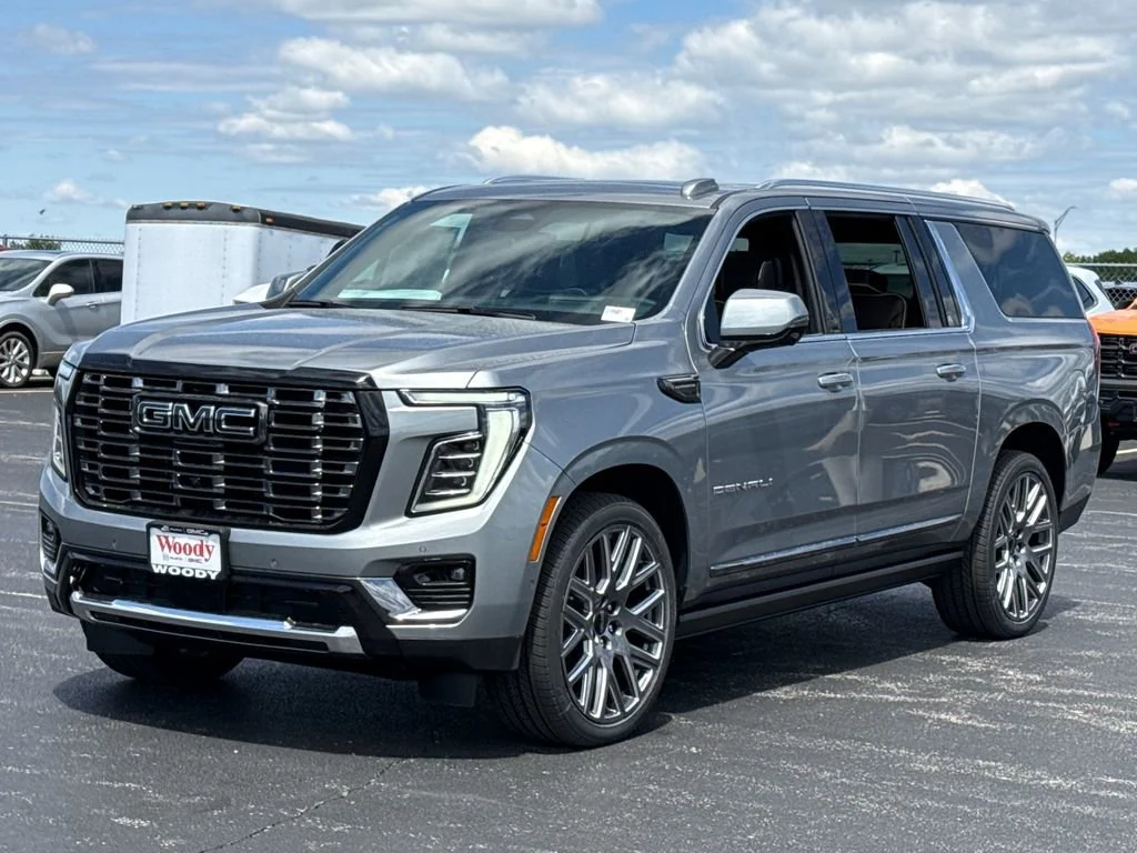 2026 GMC Yukon XL Denali Ultimate - Photo 6