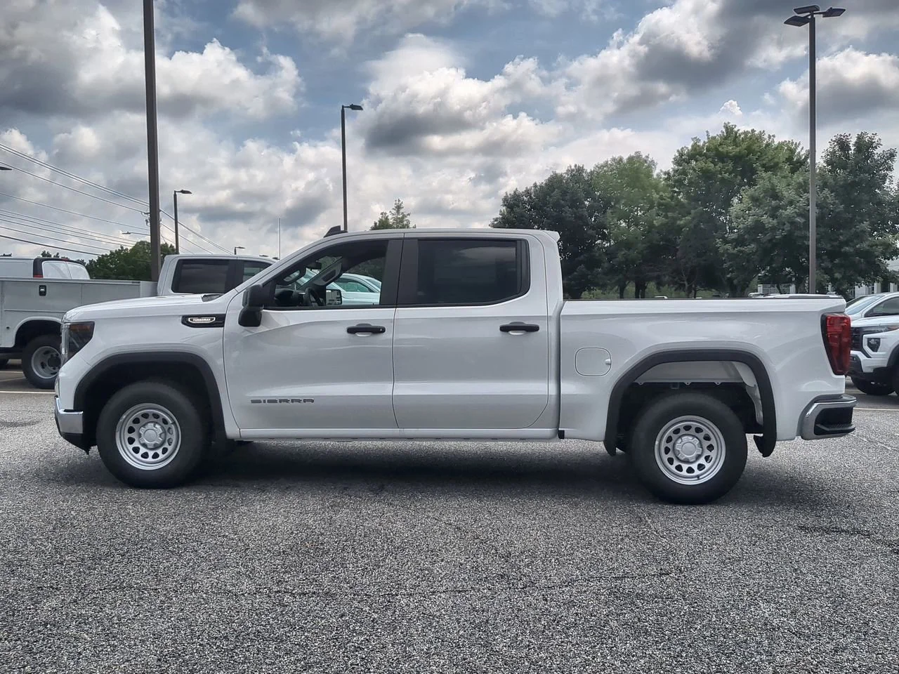New 2026 Summit White GMC Pro image 5